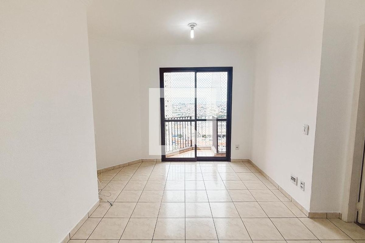 Apartamento, 3 quartos, 70 m² - Foto 2