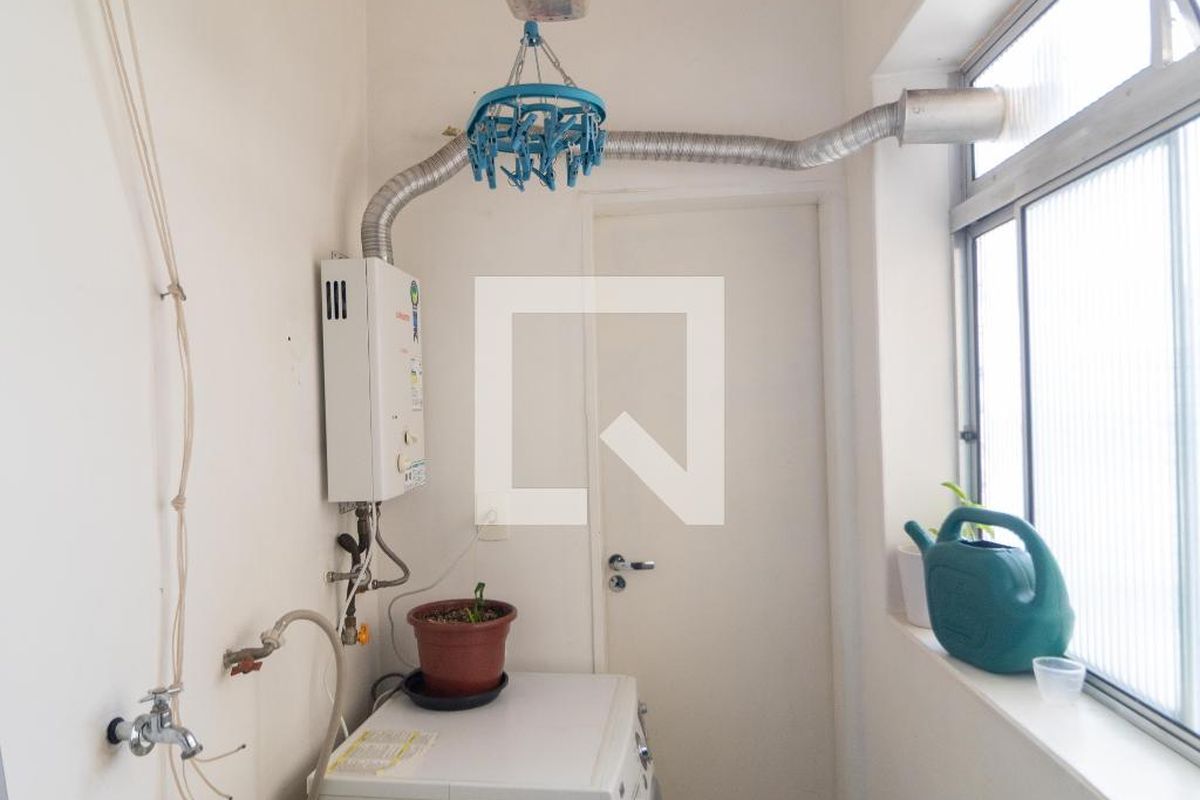 Apartamento à Venda - Jardim Flamboyant, 2 Quartos,  75 m2 em , Campinas - sp | SoloBR