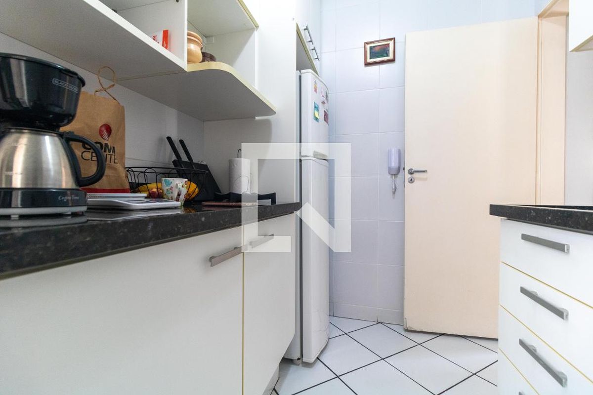 Apartamento à Venda - Jardim Flamboyant, 2 Quartos,  75 m2 em , Campinas - sp | SoloBR
