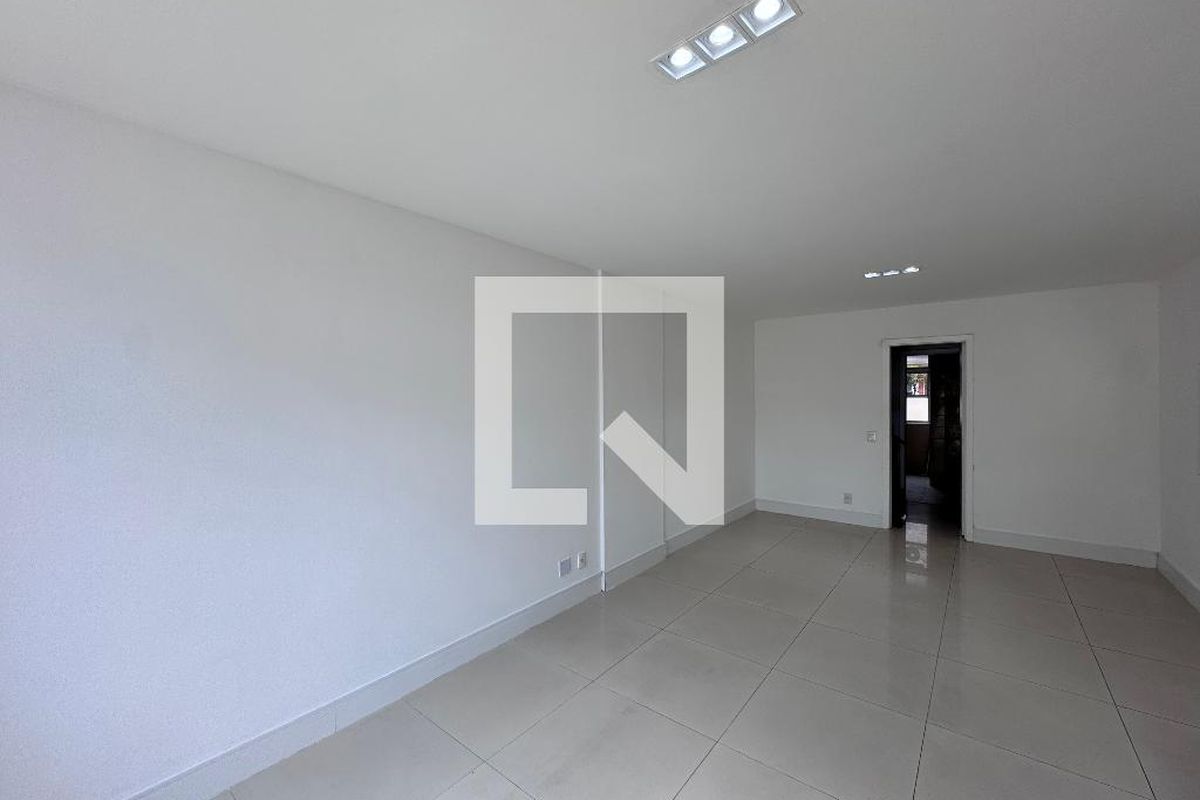 Casa, 3 quartos, 480 m² - Foto 8