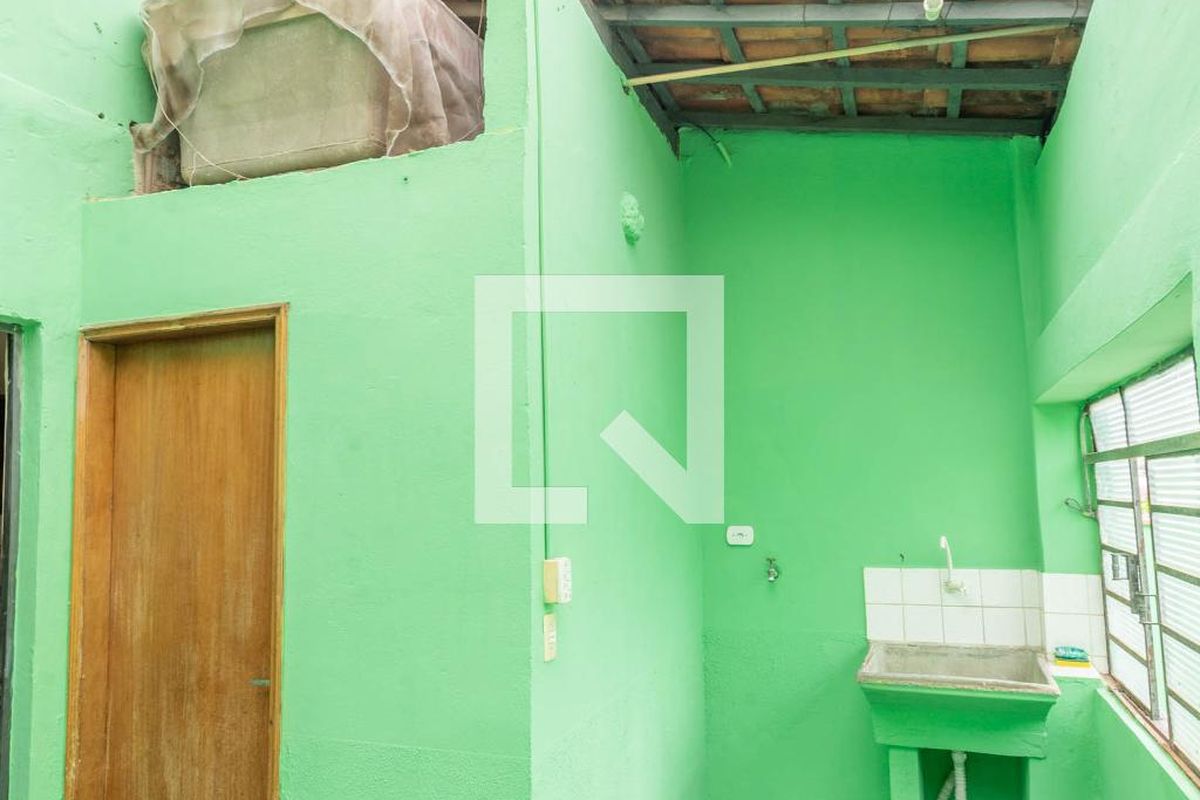 Casa à Venda - Jardim do Lago, 3 Quartos,  300 m2 em , Campinas - sp | SoloBR