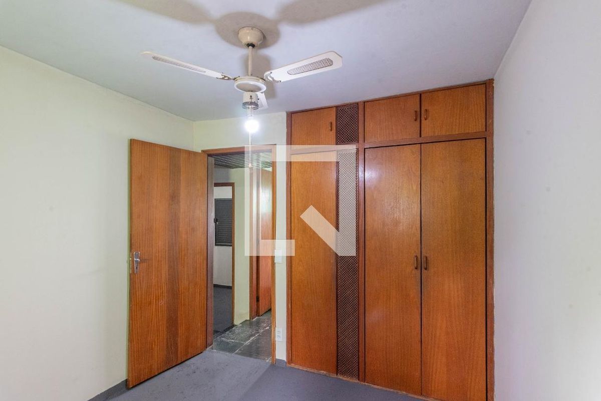 Casa à Venda - Jardim do Lago, 3 Quartos,  300 m2 em , Campinas - sp | SoloBR