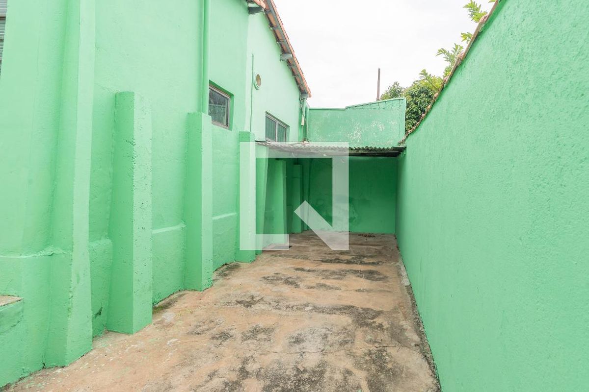 Casa à Venda - Jardim do Lago, 3 Quartos,  300 m2 em , Campinas - sp | SoloBR