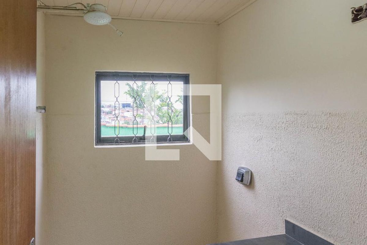 Casa à Venda - Jardim do Lago, 3 Quartos,  300 m2 em , Campinas - sp | SoloBR