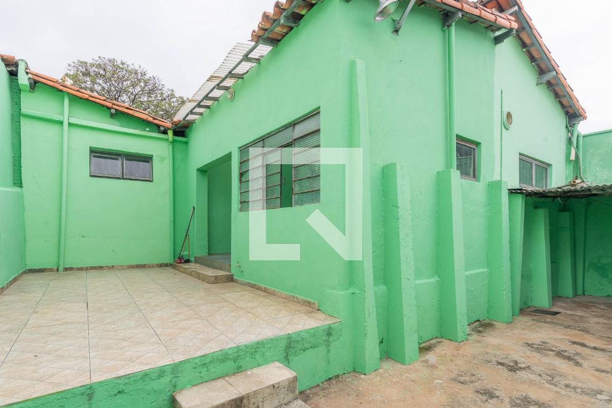 Casa à Venda - Jardim do Lago, 3 Quartos,  300 m2 em , Campinas - sp | SoloBR