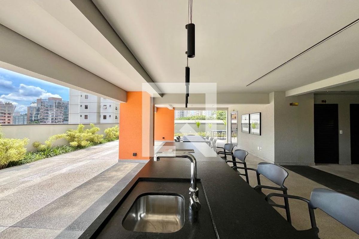 Apartamento à Venda - Cambuí, 2 Quartos,  130 m2 em , Campinas - sp | SoloBR