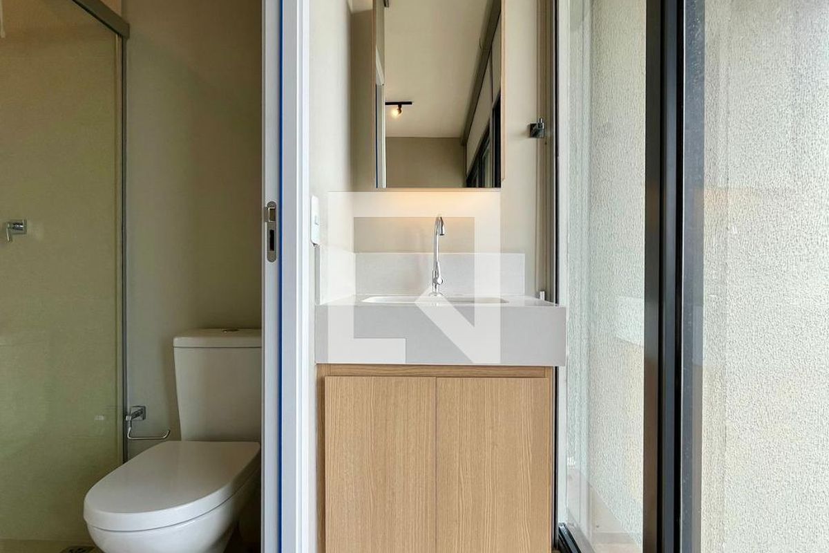 Apartamento à Venda - Cambuí, 2 Quartos,  130 m2 em , Campinas - sp | SoloBR