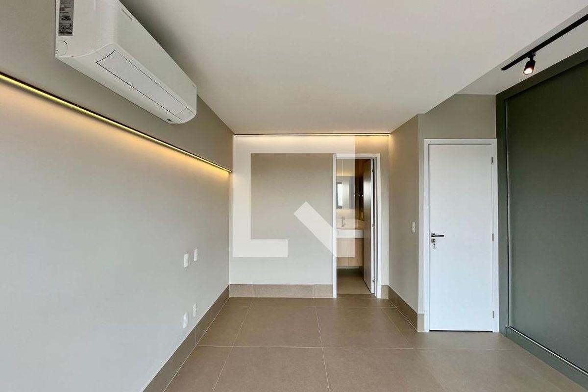 Apartamento à Venda - Cambuí, 2 Quartos,  130 m2 em , Campinas - sp | SoloBR