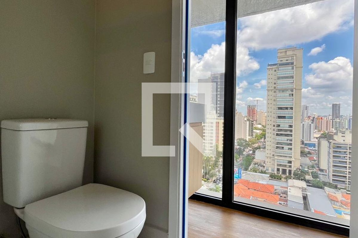 Apartamento à Venda - Cambuí, 2 Quartos,  130 m2 em , Campinas - sp | SoloBR