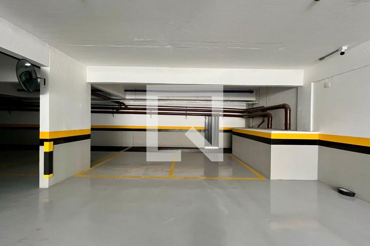 Apartamento à Venda - Cambuí, 2 Quartos,  130 m2 em , Campinas - sp | SoloBR