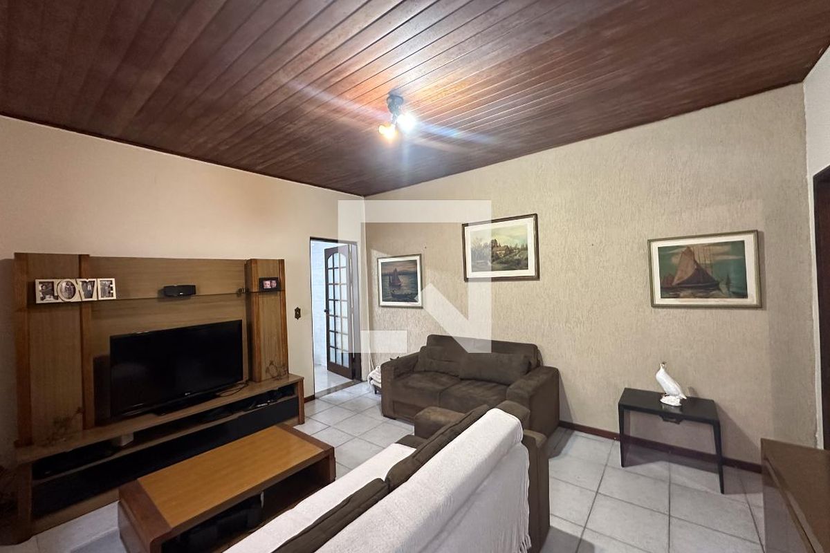 Casa, 4 quartos, 120 m² - Foto 2