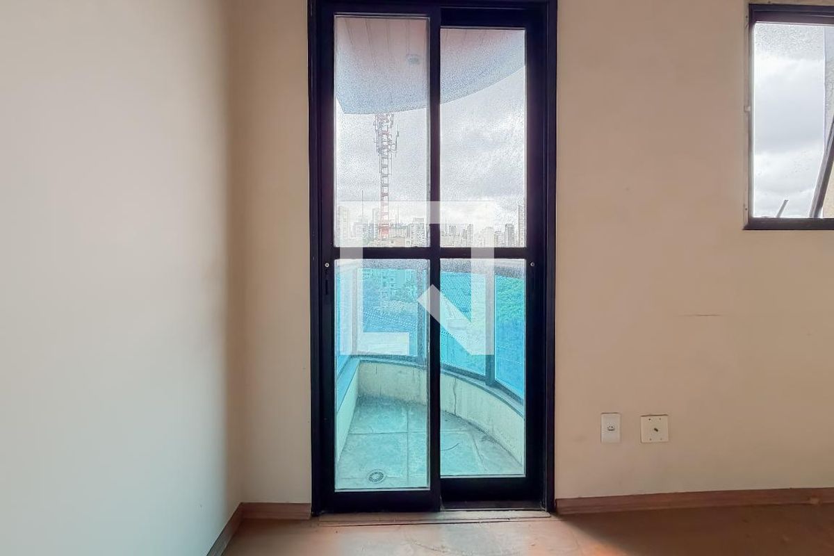 Apartamento, 1 quarto, 37 m² - Foto 12