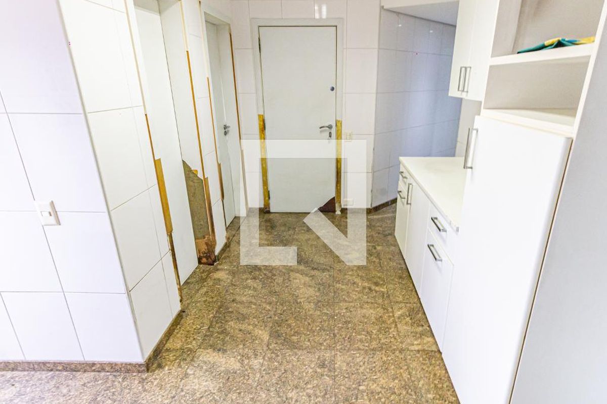 Apartamento, 4 quartos, 243 m² - Foto 141