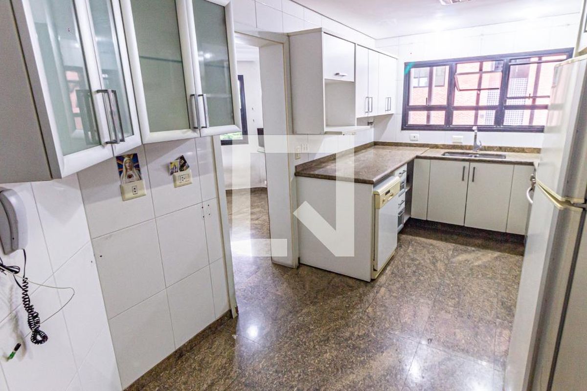 Apartamento, 4 quartos, 243 m² - Foto 117