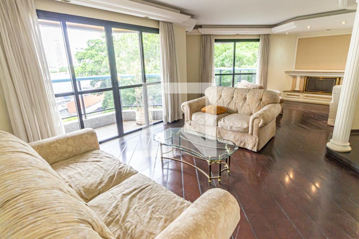 Apartamento, 4 quartos, 243 m² - Foto 1