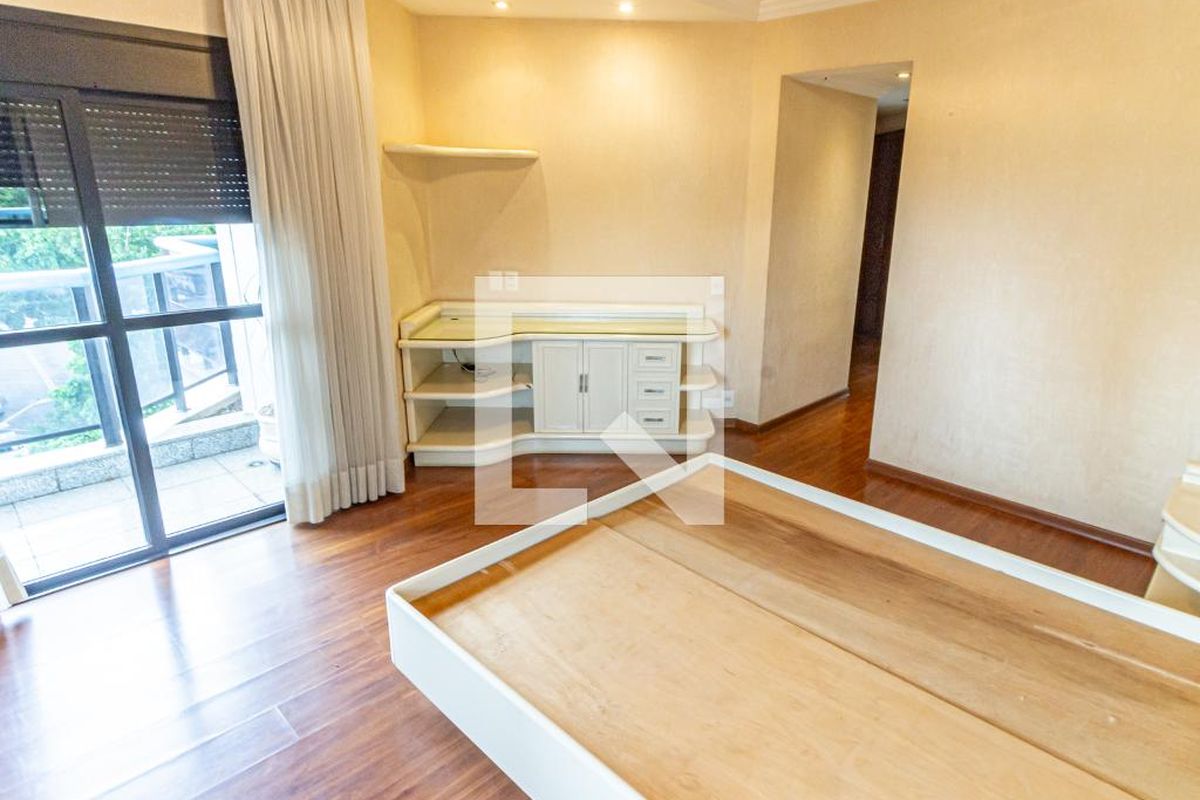 Apartamento, 4 quartos, 243 m² - Foto 45