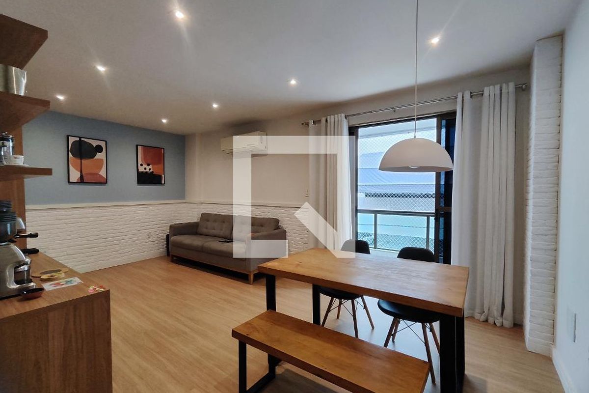 Apartamento, 3 quartos, 109 m² - Foto 1