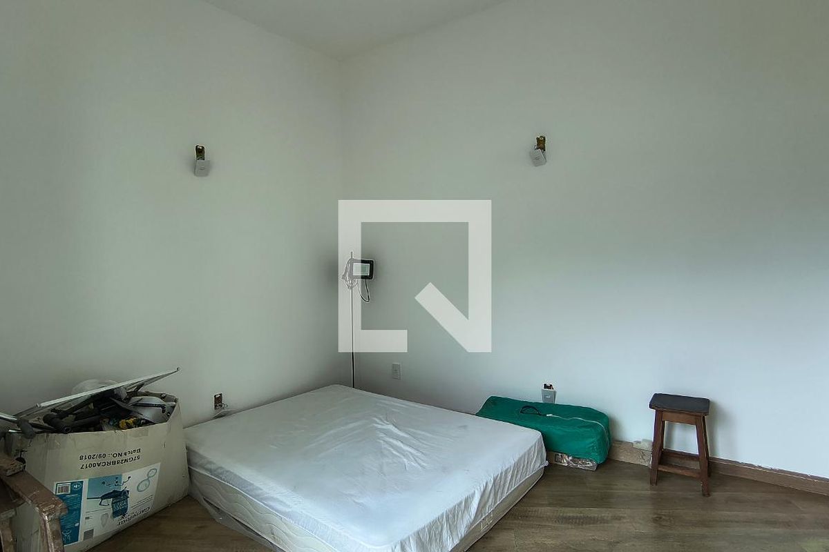 Casa, 3 quartos, 200 m² - Foto 50