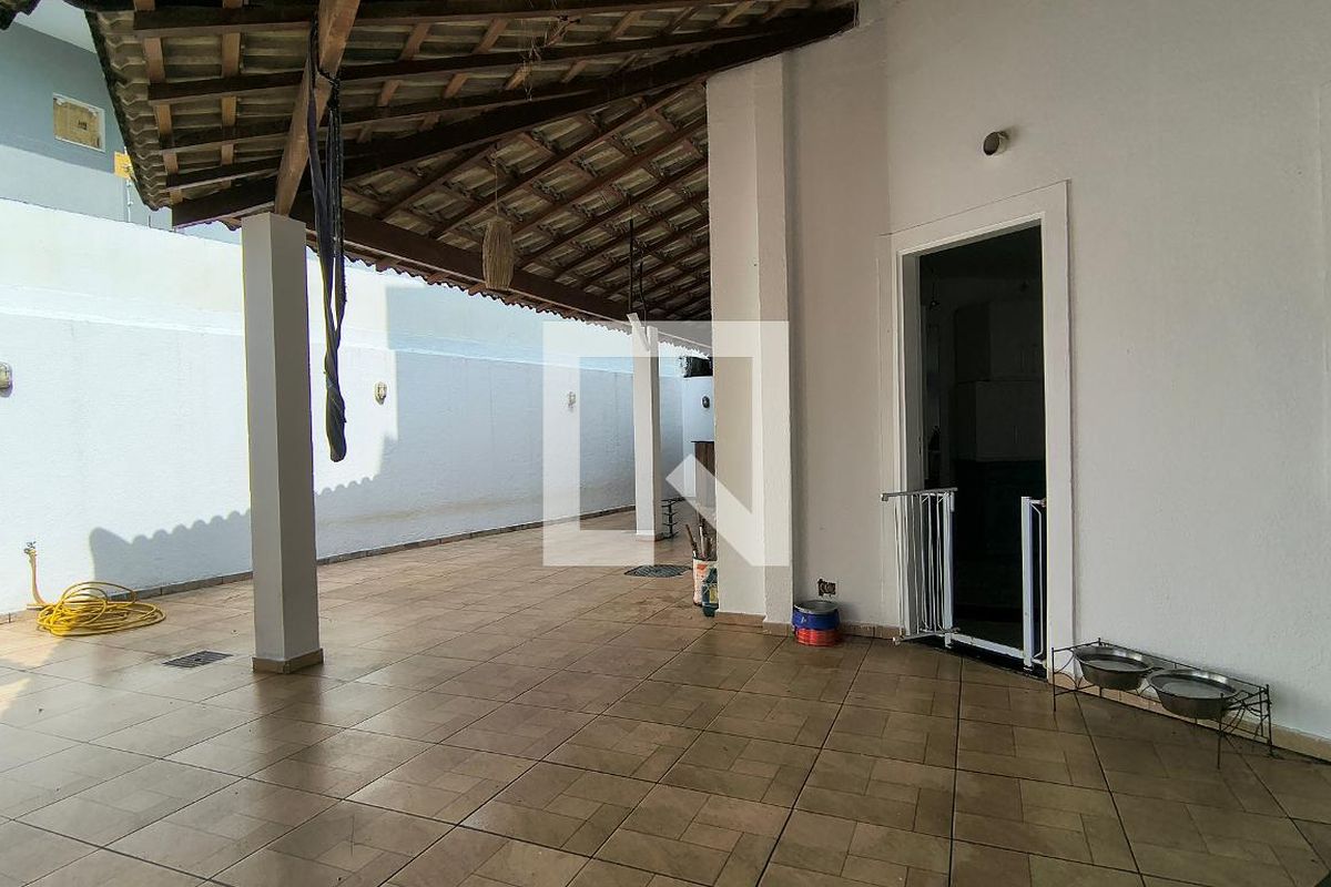 Casa, 3 quartos, 200 m² - Foto 76