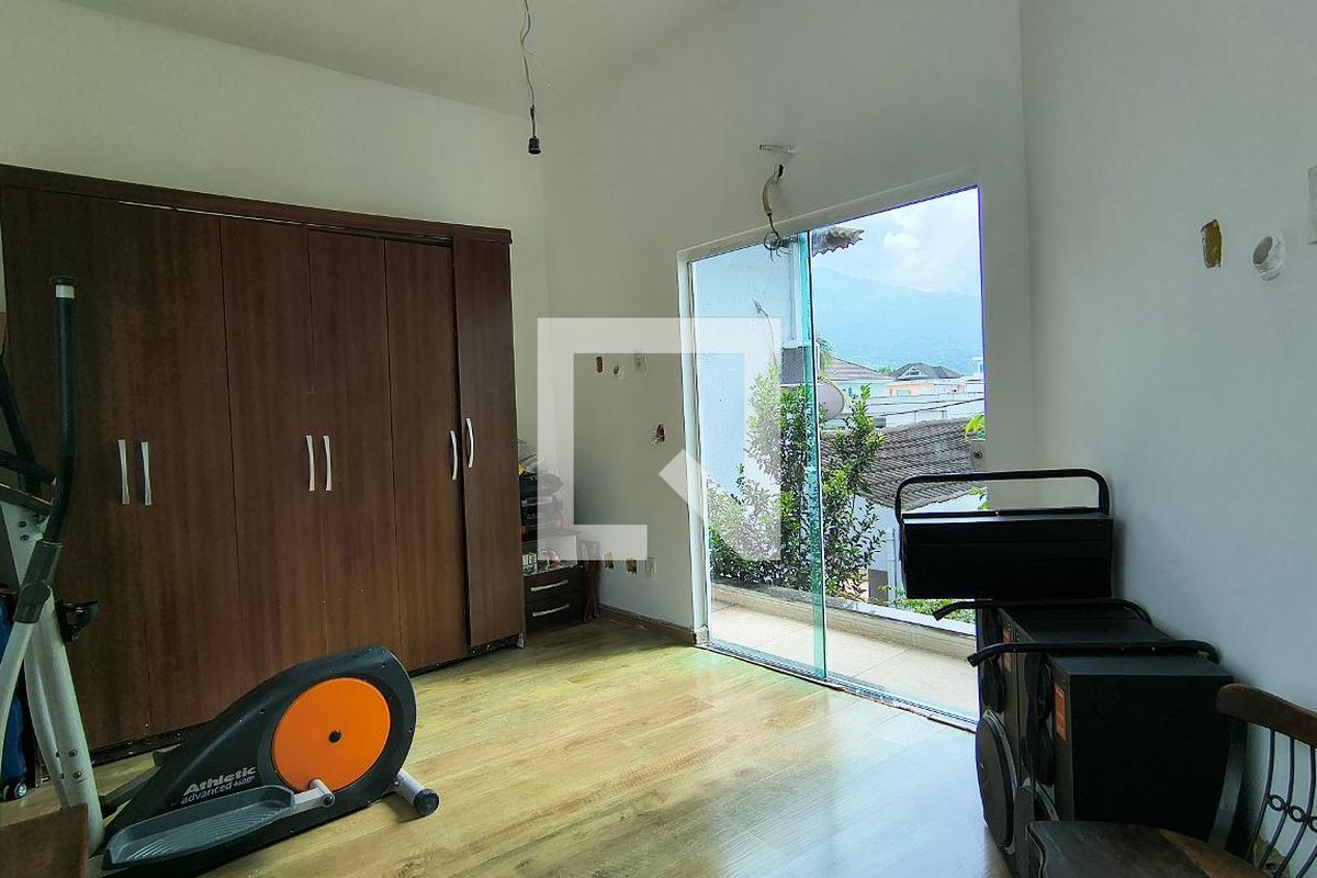 Casa, 3 quartos, 200 m² - Foto 38