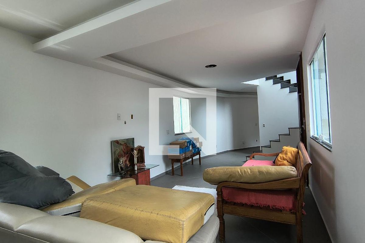 Casa, 3 quartos, 200 m² - Foto 2