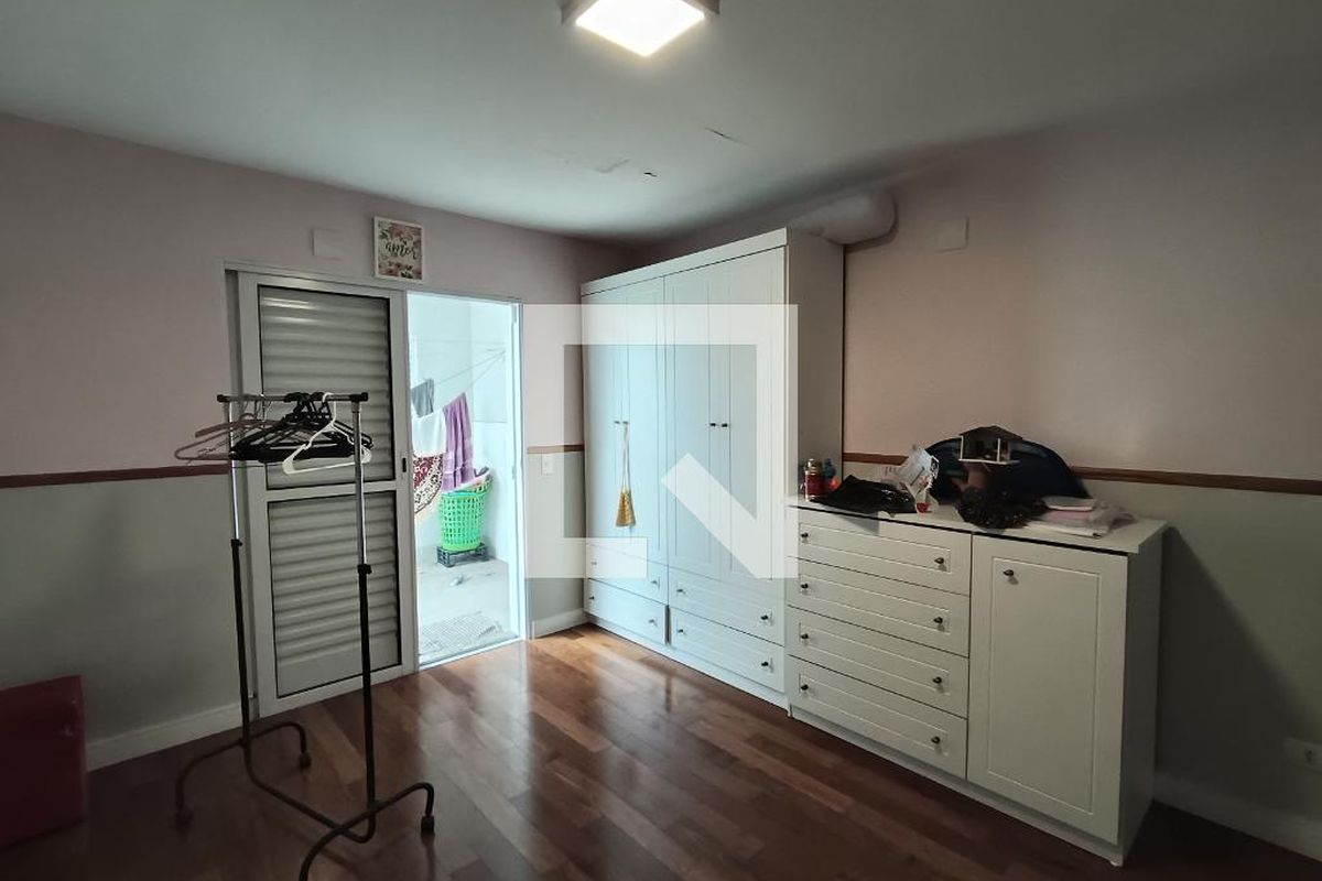 Casa, 3 quartos, 230 m² - Foto 22