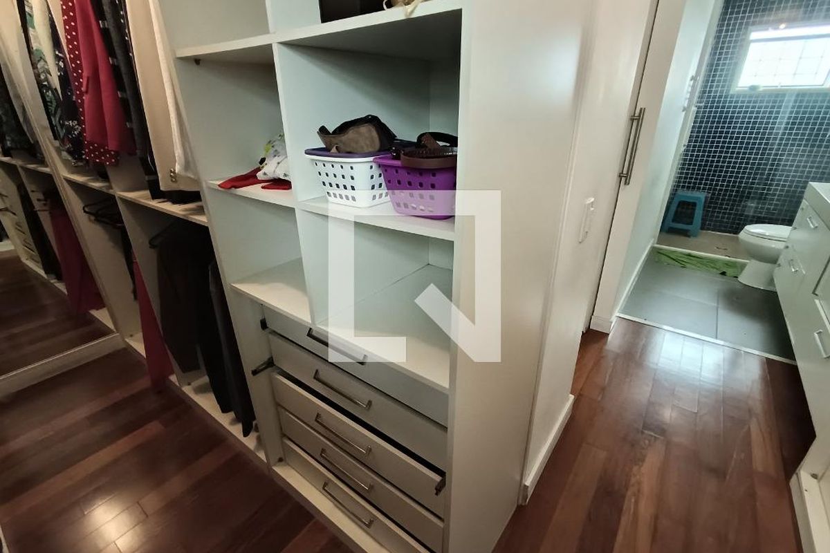 Casa, 3 quartos, 230 m² - Foto 92