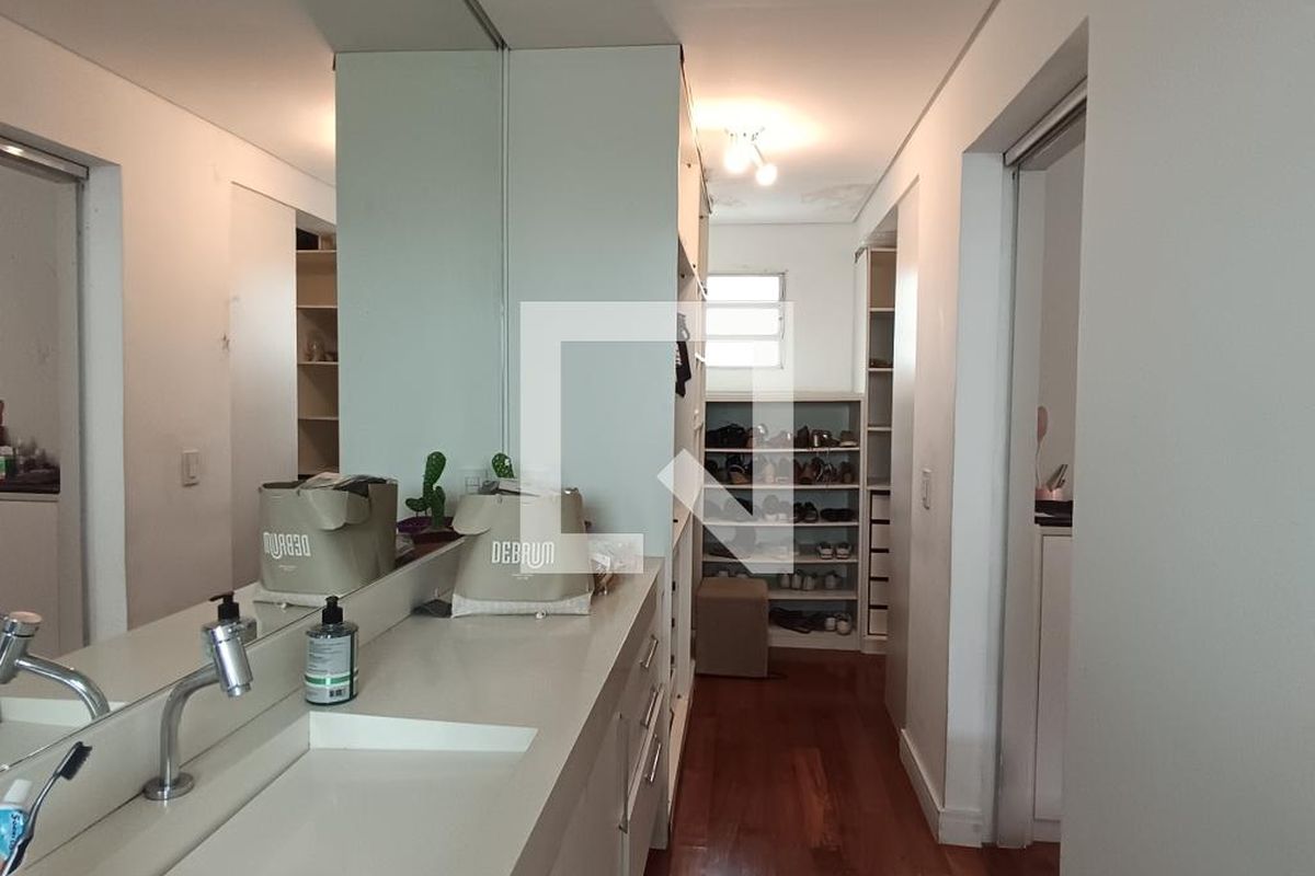 Casa, 3 quartos, 230 m² - Foto 84