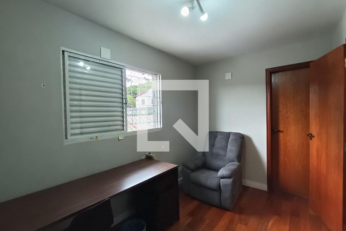 Casa, 3 quartos, 230 m² - Foto 48