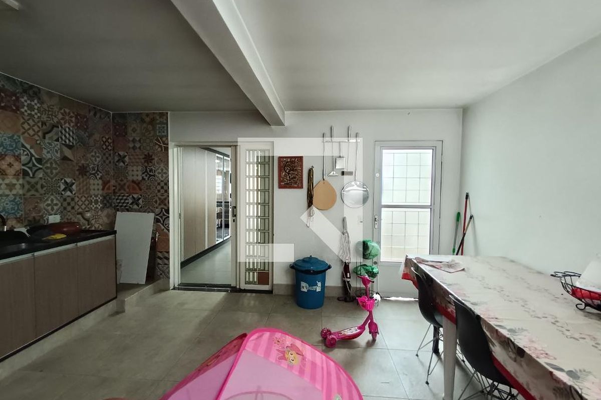 Casa, 3 quartos, 230 m² - Foto 160
