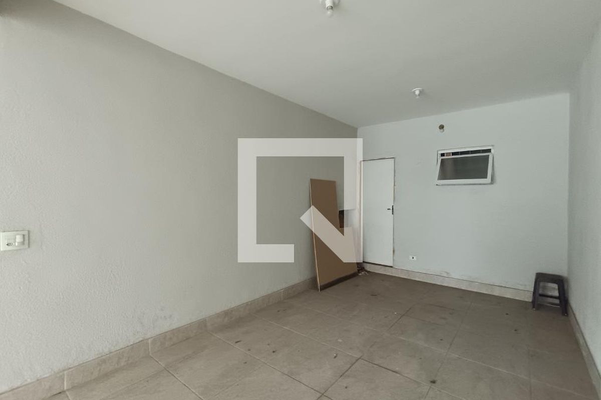 Casa, 3 quartos, 230 m² - Foto 202