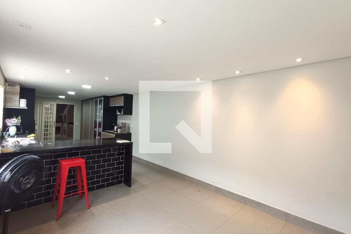 Casa, 3 quartos, 230 m² - Foto 130