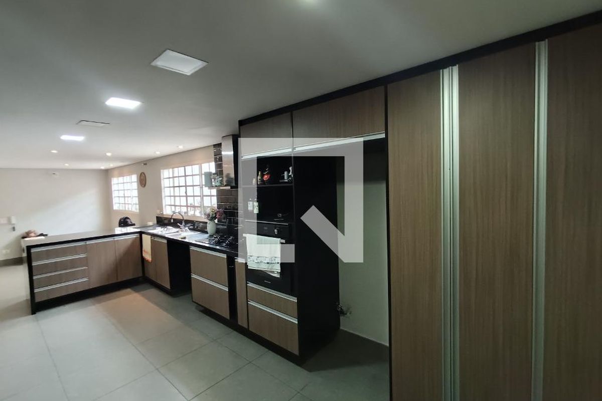 Casa, 3 quartos, 230 m² - Foto 152