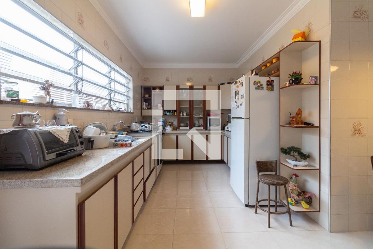 Casa, 2 quartos, 270 m² - Foto 30