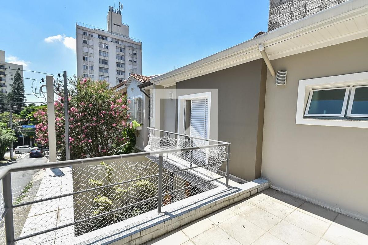 Casa, 3 quartos, 200 m² - Foto 37