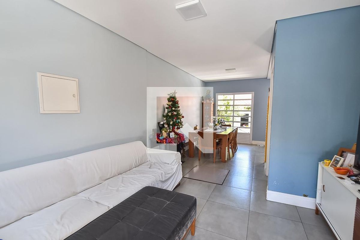 Casa, 3 quartos, 200 m² - Foto 2