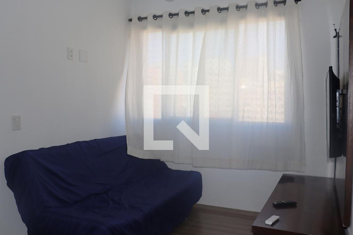 Apartamento, 2 quartos, 33 m² - Foto 2