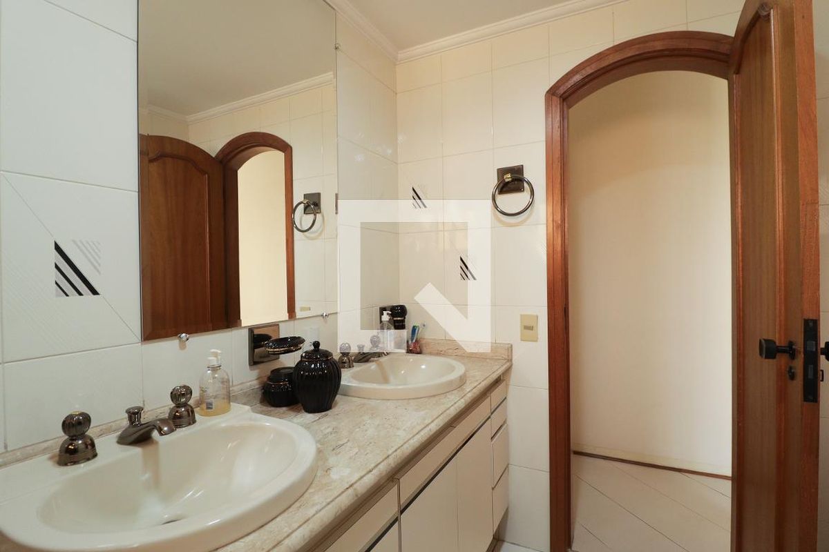 Apartamento, 3 quartos, 200 m² - Foto 52