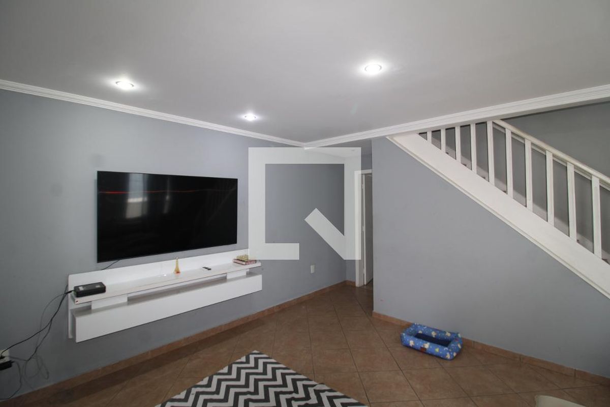 Casa, 2 quartos, 170 m² - Foto 2