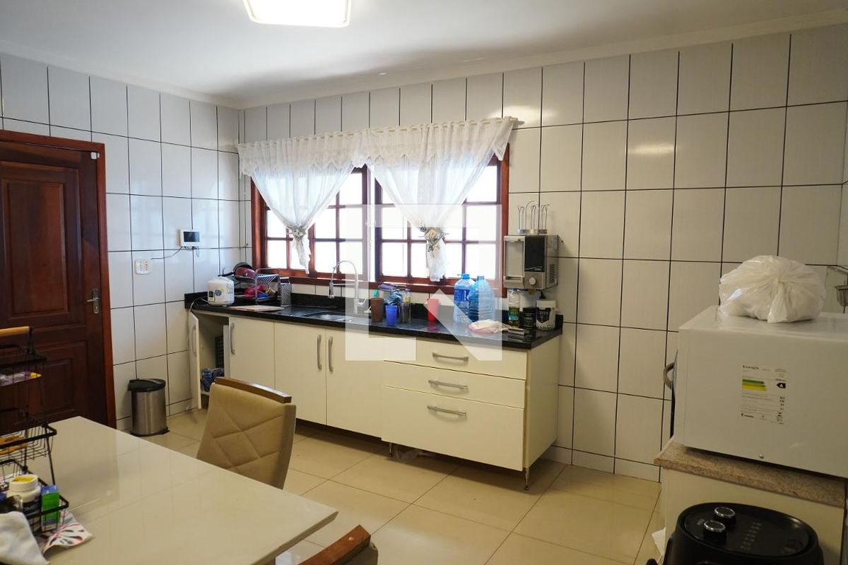 Casa, 3 quartos, 150 m² - Foto 22