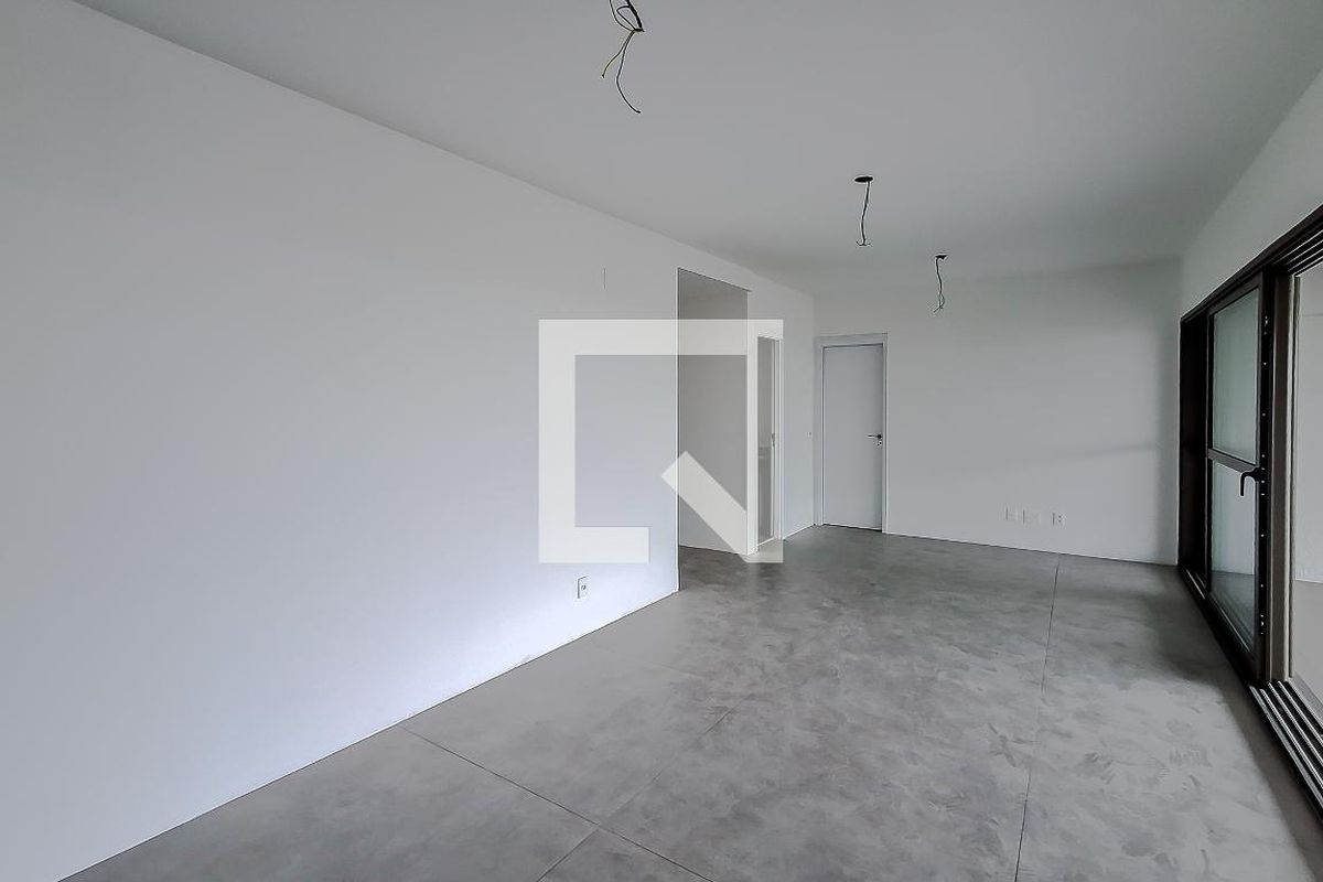 Apartamento, 3 quartos, 142 m² - Foto 2