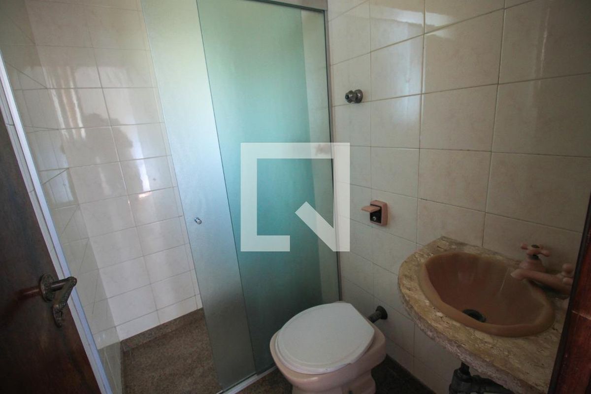 Casa, 3 quartos, 282 m² - Foto 59