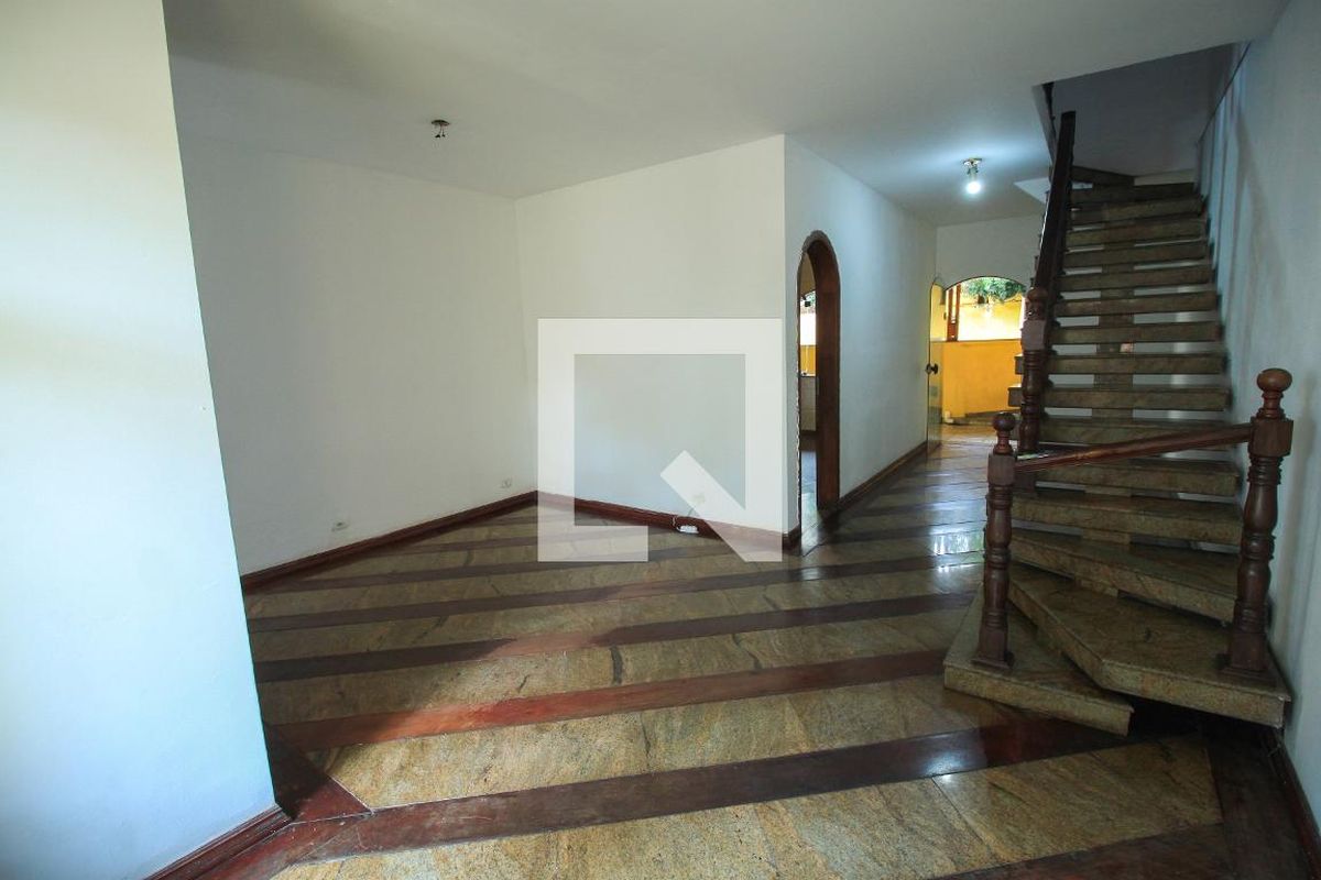 Casa, 3 quartos, 282 m² - Foto 6