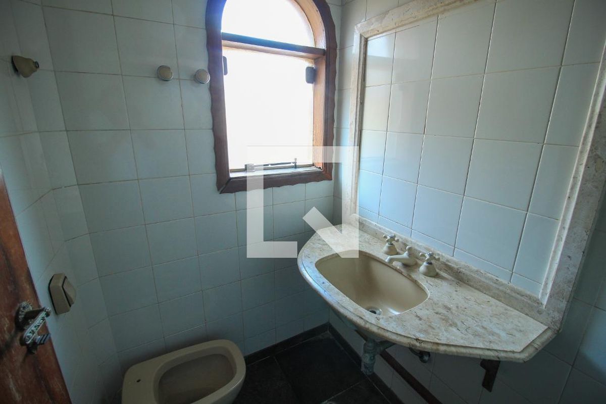 Casa, 3 quartos, 282 m² - Foto 50