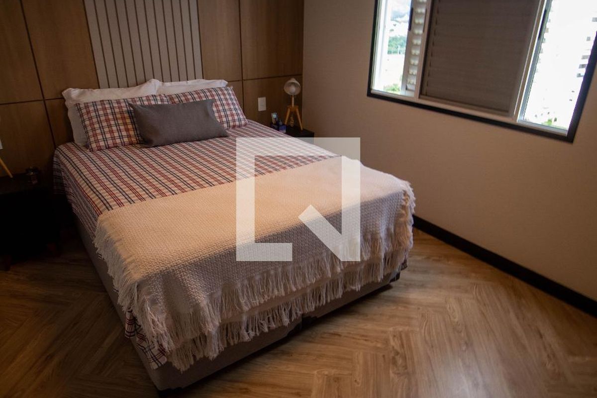 Apartamento à Venda - Vila Brandina, 4 Quartos,  208 m2 em , Campinas - sp | SoloBR