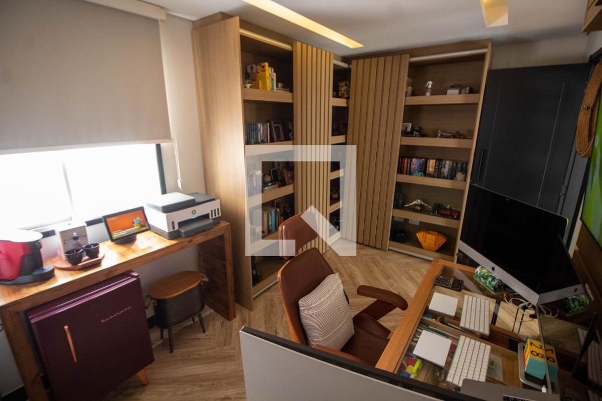 Apartamento à Venda - Vila Brandina, 4 Quartos,  208 m2 em , Campinas - sp | SoloBR