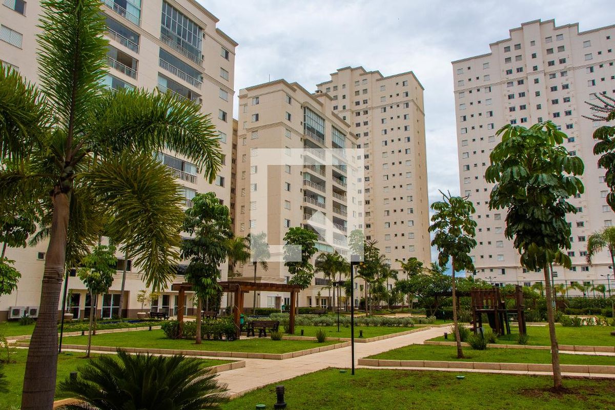 Apartamento à Venda - Vila Brandina, 4 Quartos,  208 m2 em , Campinas - sp | SoloBR
