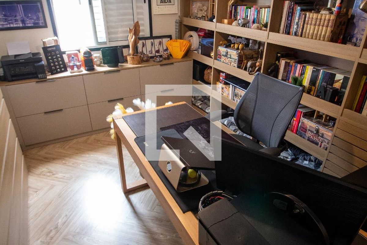 Apartamento à Venda - Vila Brandina, 4 Quartos,  208 m2 em , Campinas - sp | SoloBR