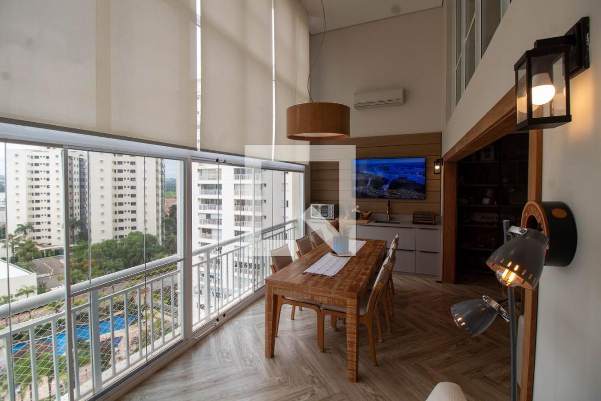 Apartamento à Venda - Vila Brandina, 4 Quartos,  208 m2 em , Campinas - sp | SoloBR