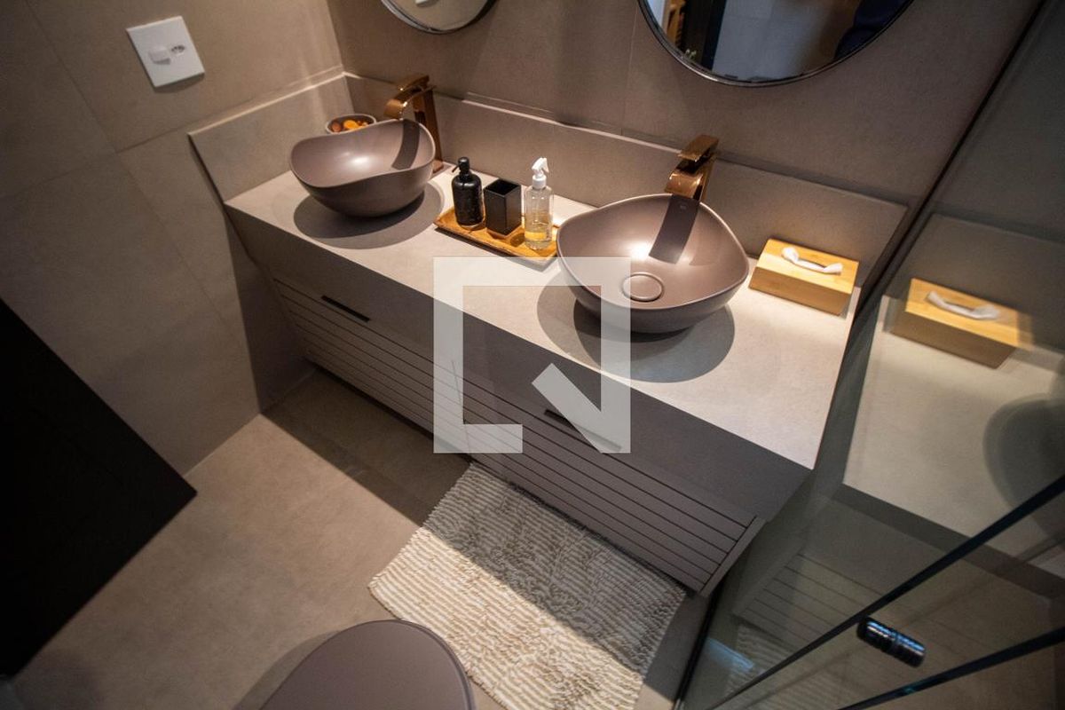 Apartamento à Venda - Vila Brandina, 4 Quartos,  208 m2 em , Campinas - sp | SoloBR